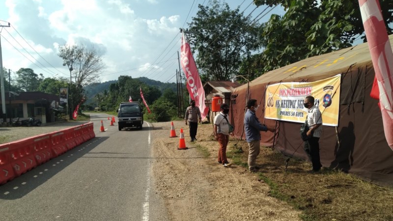 Polda Sumbar Perpanjang Penyekatan di Pos Perbatasan hingga 30 Mei