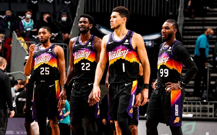 Hasil Playoff NBA: Phoenix Suns Singkirkan Juara Bertahan, Denver Nuggets ke Semifinal