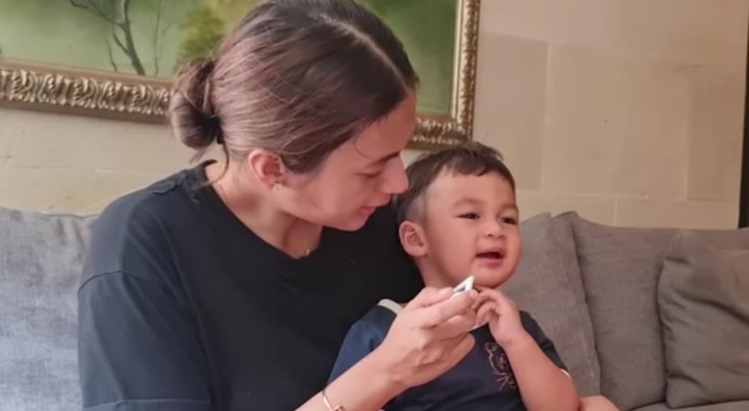 Paula Verhoeven Panik Kiano Kena Flu Singapura, Ada Bintik Merah di Sekujur Tubuh 