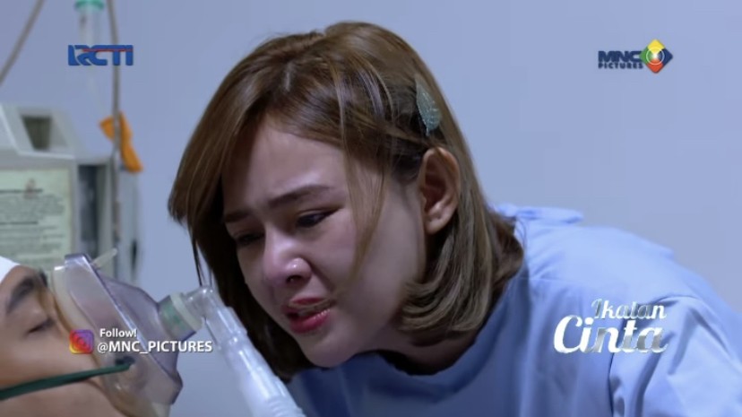 Sinopsis Ikatan Cinta Malam Ini Andin Menangis, Mama Sarah Memergoki Elsa dan Ricky   