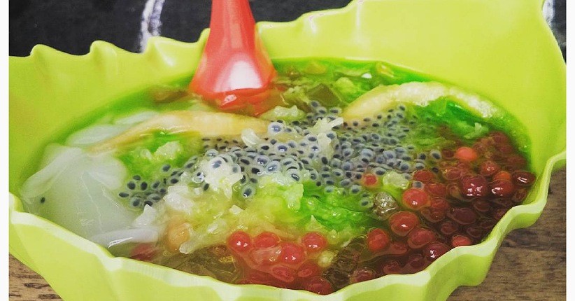 Segarnya Es Buto Ijo Khas Jawa Timur, Minuman Manis Buka Puasa dengan Porsi Besar