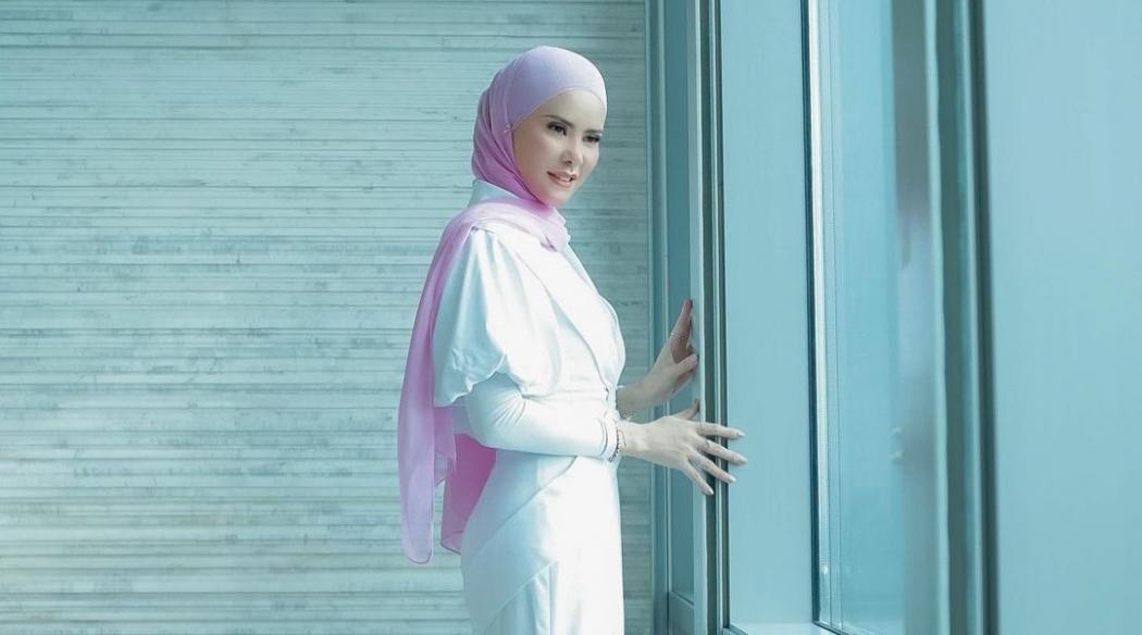 Angel Lelga Ingin Bertemu Rhoma Irama saat Lebaran