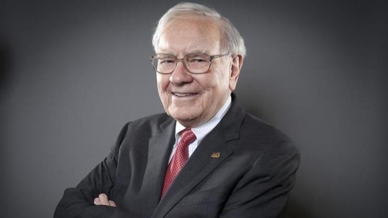 Warren Buffett Beberkan Alasannya Tak Yakin dengan Bitcoin