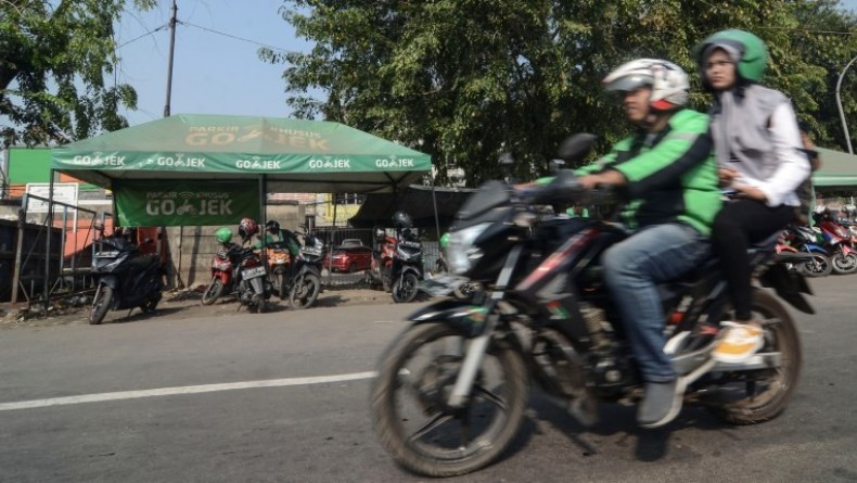 Gojek Ingin Seluruh Mobil dan Motor di Aplikasi Menggunakan Listrik pada 2030