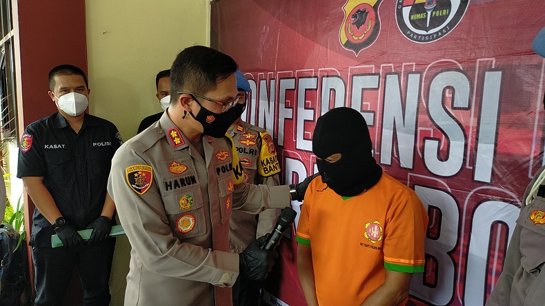 Warna Sandal Tak Sesuai Pesanan, Driver Ojek di Bogor Todong Kurir dengan Airsoft Gun