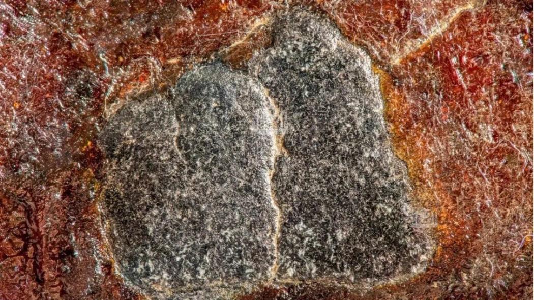 Arab Saudi Rilis Foto Hajar Aswad yang Belum Pernah Dilihat Sebelumnya