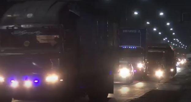 Malam Ini, Jalur Pantura Tegal Dipadati Ribuan Kendaraan Jelang Larangan Mudik