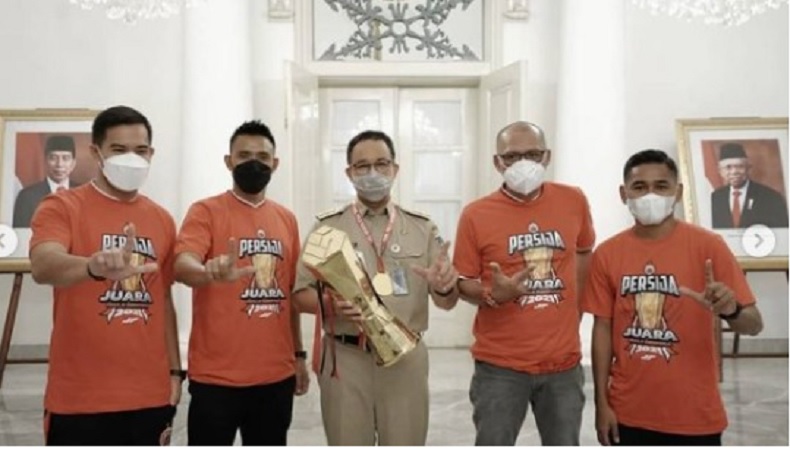 Persija Menang Piala Menpora, Anies Bertemu Pemain di Balai Kota
