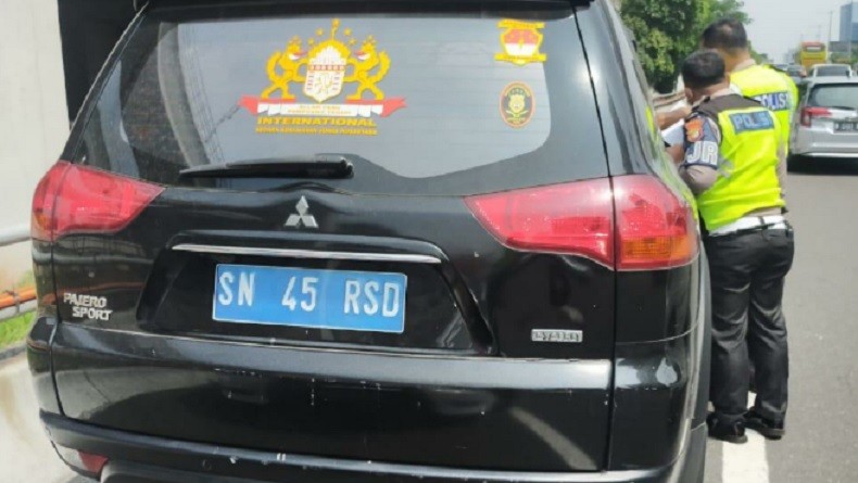 Terungkap Sosok Pengemudi Mobil Kekaisaran Sunda Nusantara, Kepala Keamanan RT