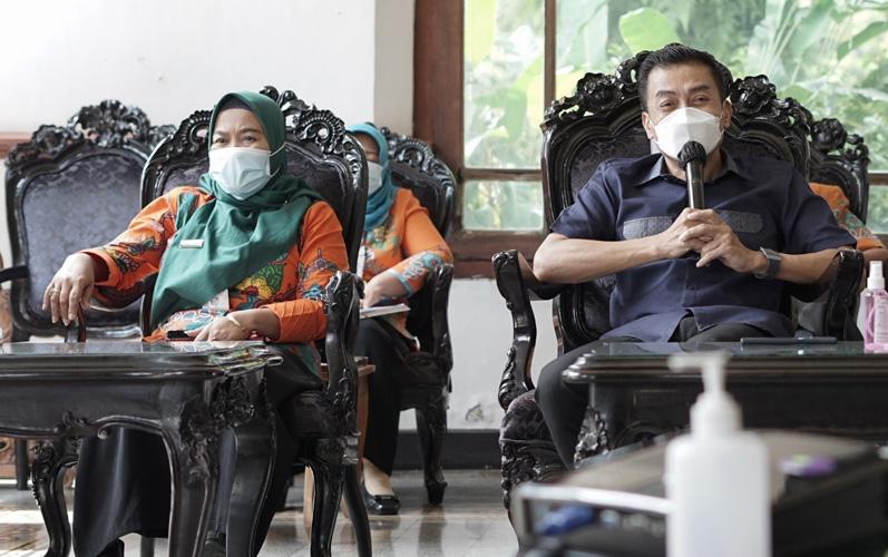 Cegah Penularan Covid, Pemkot Salatiga Larang Pedagang Berjualan di Pasar Raya