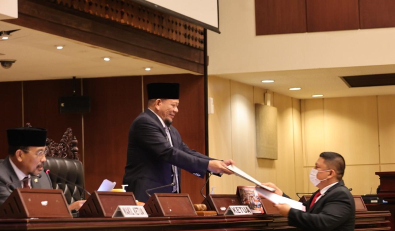 Pansus Disahkan, La Nyalla Tegaskan DPD Siap Perjuangkan Guru Honorer