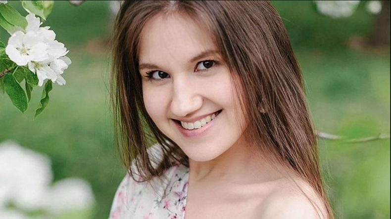 Hilang 11 Hari, Influencer Cantik Ini Ditemukan Tewas di Pinggir Hutan