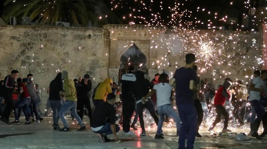 Polisi Israel Tembak Warga Palestina di Kompleks Masjid Al-Aqsa, 169 Orang Terluka