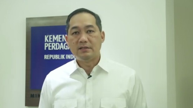 Stok Minyak Goreng Kemasan di Ritel Modern Melimpah, Mendag Berharap Harga Kembali Murah