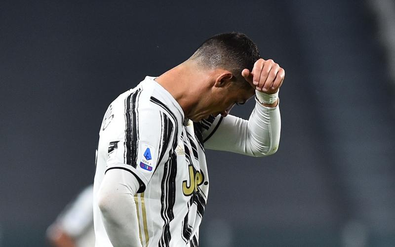 Juventus Keluar dari 4 Besar, Cristiano Ronaldo Main di Liga Europa?