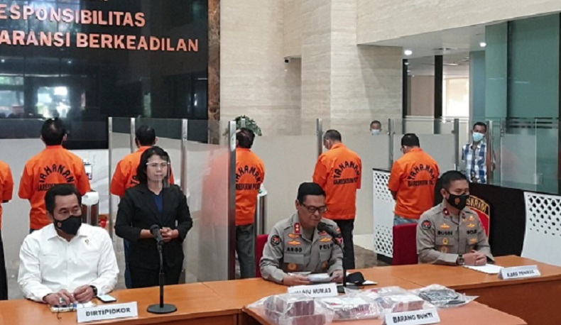 Bupati Nganjuk Terima Suap, Uang Rp647 Juta di Brankas Disita