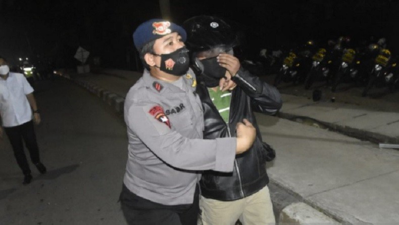 Empat Pemudik Ditangkap Diduga Provokator Terobos Titik Penyekatan di Kedungwaringin