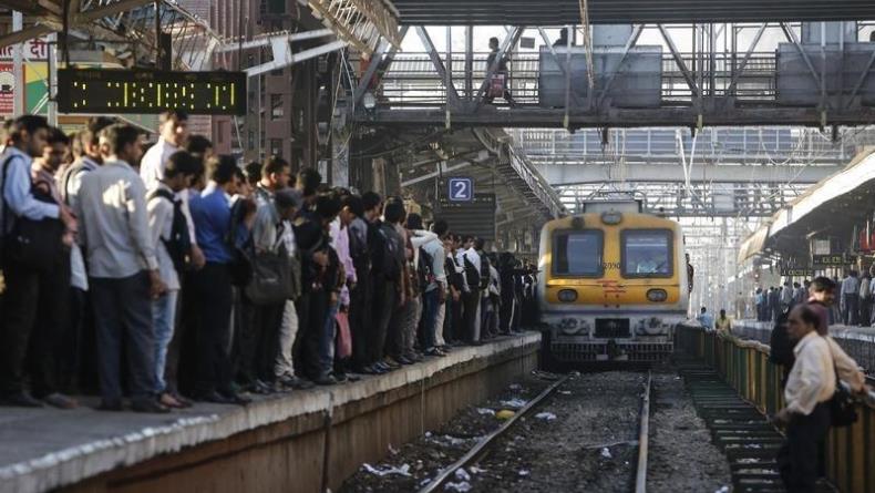 Setiap Hari 1.000 Pegawai Kereta Api di India Terinfeksi Covid-19 