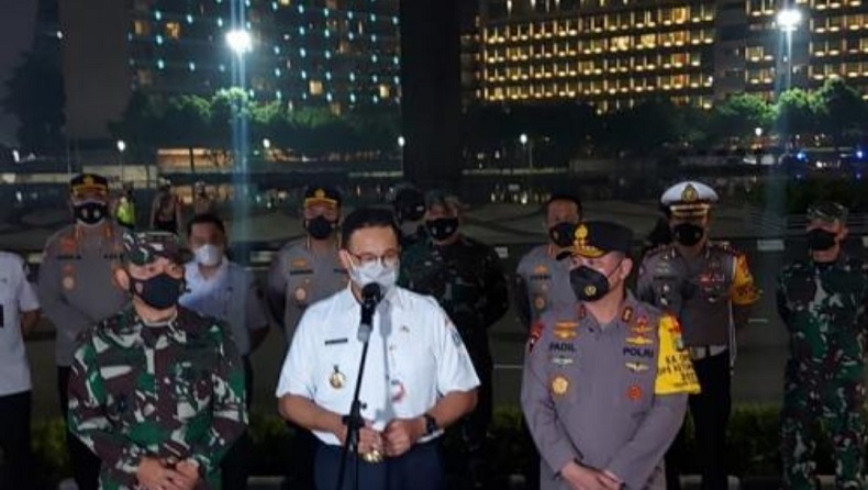 Idul Fitri, Anies Ajak Warga Tahan Diri Berkumpul dan Bersilaturahmi secara Fisik