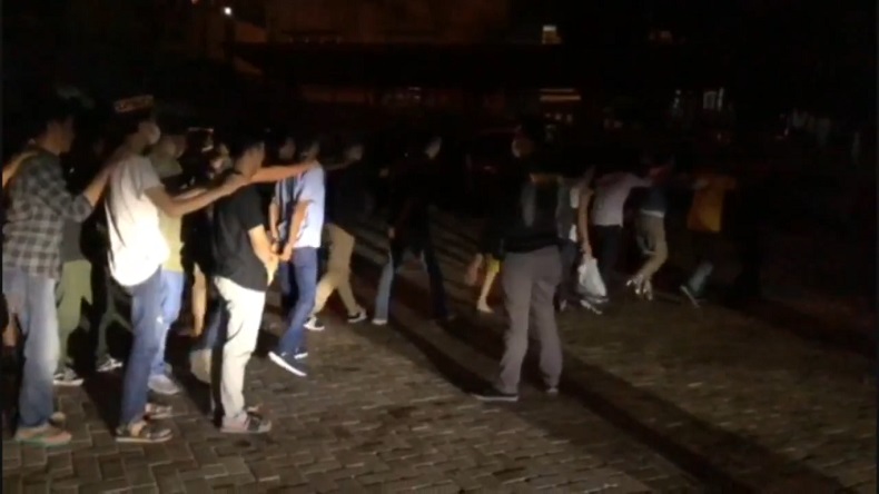 Diwarnai Tembakan Peringatan, Polisi Bubarkan Acara Halal Bihalal dan Konser di Tanggamus