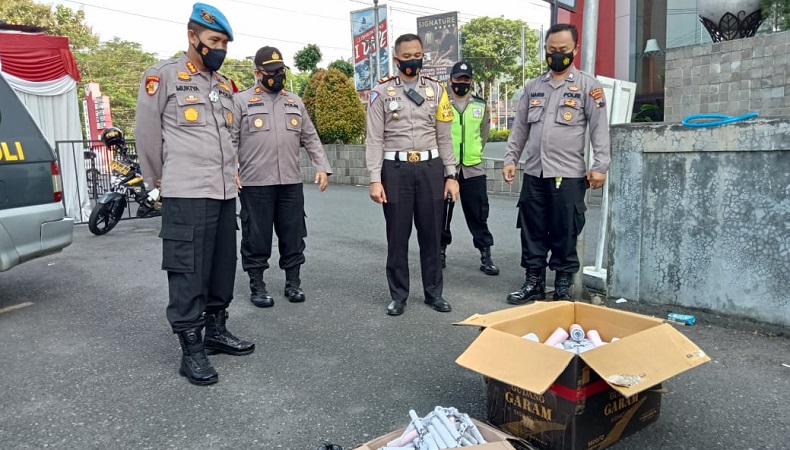 Polisi Amankan 627 Petasan dan 51 Balon Udara dari Sejumlah Daerah di Magelang