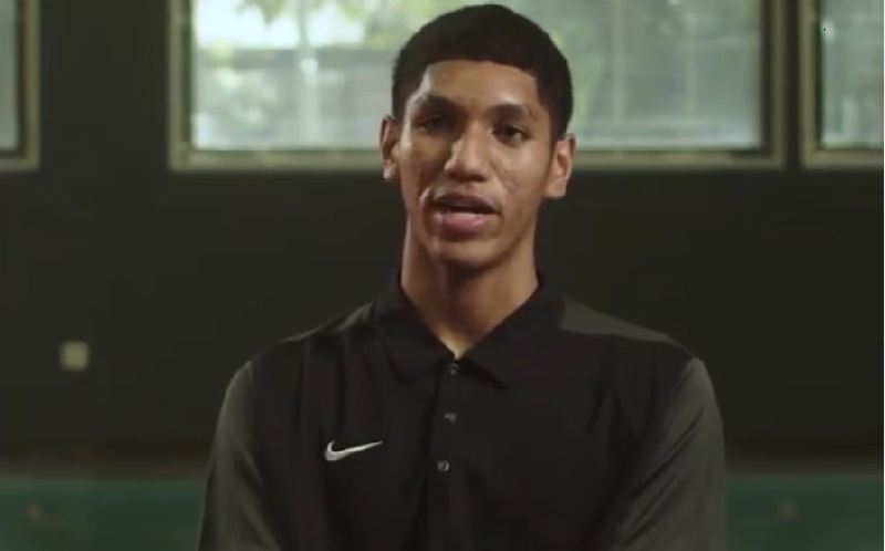 Atlet PPOP DKI Derrick Jadi Orang Indonesia Pertama Ikut NBA Academy Australia, Anies: Selamat dan Turut Bangga