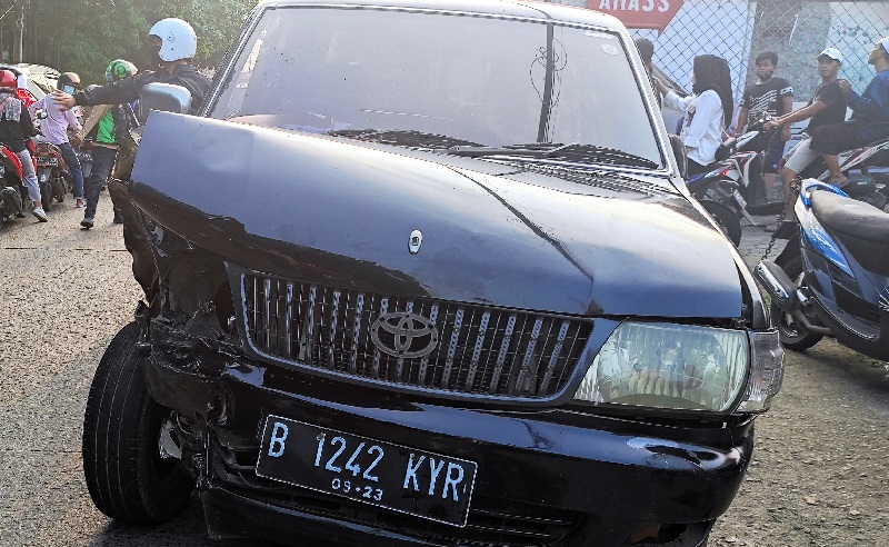 Kronologi Tabrakan Beruntun di Jatimakmur Bekasi, Sedan Hitam Menyeruduk dengan Kecepatan Tinggi