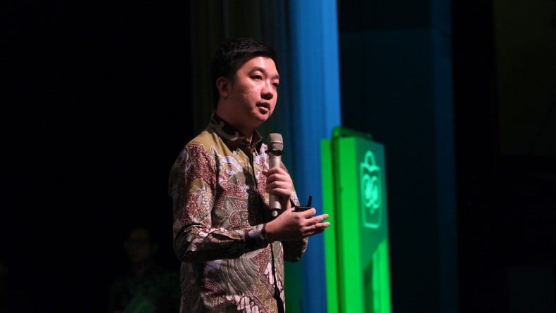 Kisah Sukses William Tanuwijaya, Penjaga Warnet yang Kini Jadi Bos Tokopedia