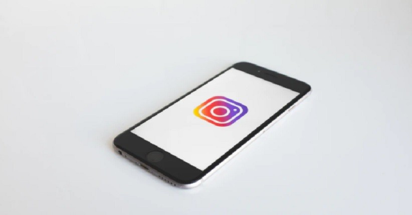 Pengguna Instagram Segera Bisa Unggah Foto dari Desktop