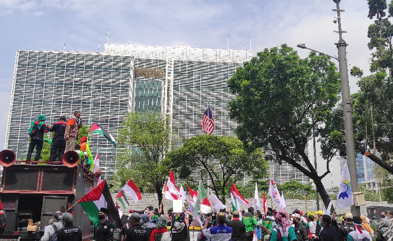 Aksi Solidaritas Palestina, Massa Longmarch dari Patung Kuda ke Kantor PBB dan Kedubes Amerika