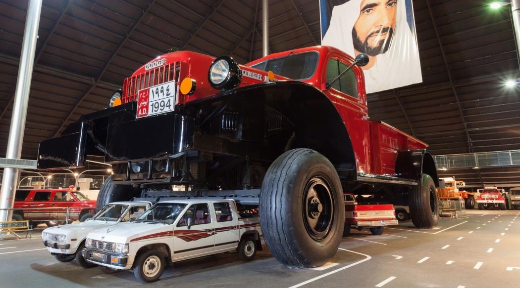 10 Garasi Mobil Termewah dan Termahal di Dunia