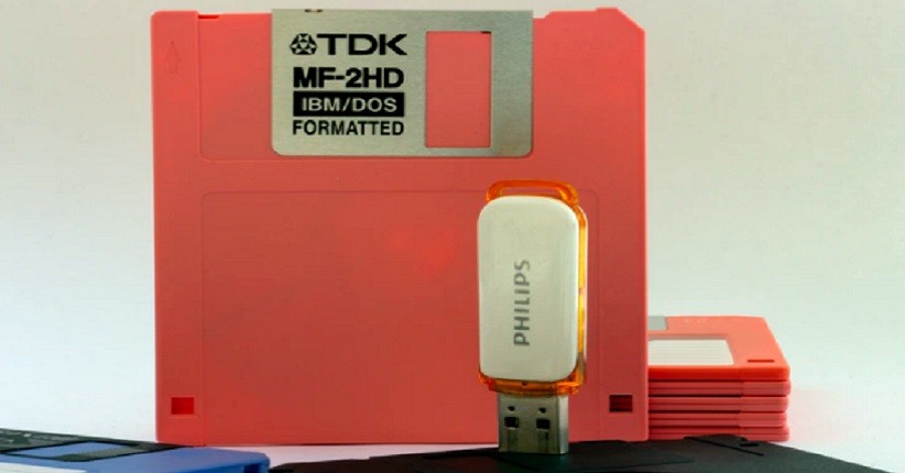 Cara Menampilkan File Tersembunyi di Flashdisk