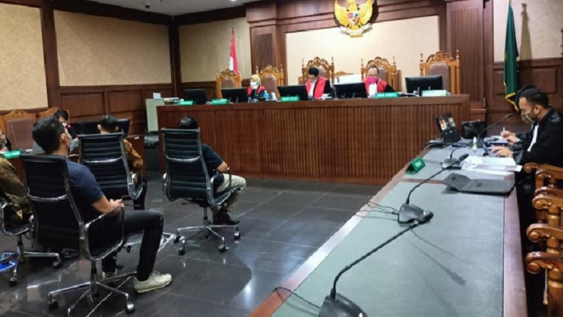 Di Pengadilan Tipikor, Pengusaha Ini Ungkap Terima Uang dan Mobil Pajero dari Rohadi