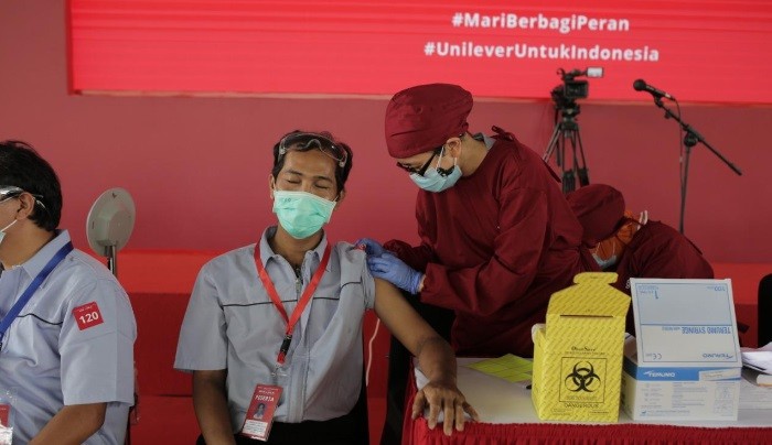 Vaksinasi Karyawan Swasta, Pemerintah Percepat Penyaluran Vaksin Gotong Royong