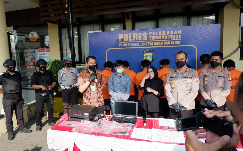 Hendak Berlibur ke Kepulauan Seribu, 7 Orang Ditangkap karena Bawa Surat Hasil Swab Palsu