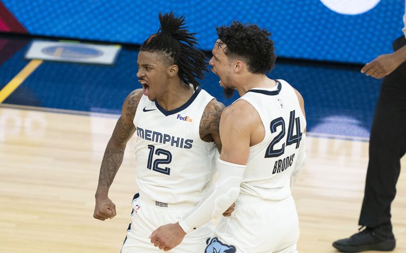 Hajar Stephen Curry Cs, Memphis Grizzlies Tembus Playoff NBA