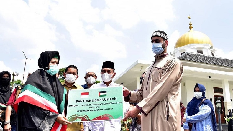 Untuk Palestina, Edy Rahmayadi Serahkan Donasi Warga Sumut Senilai Rp505 Juta