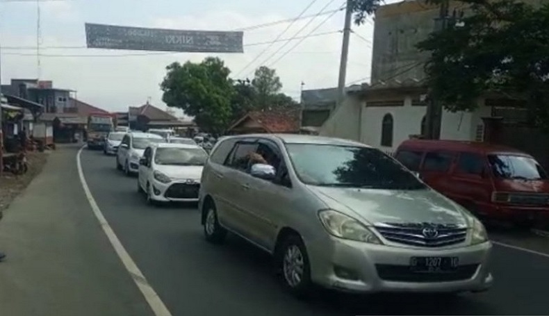 Lalu Lintas di Jalur Selatan Jawa Barat Padat, Sejumlah Objek Wisata Jadi Tujuan Warga