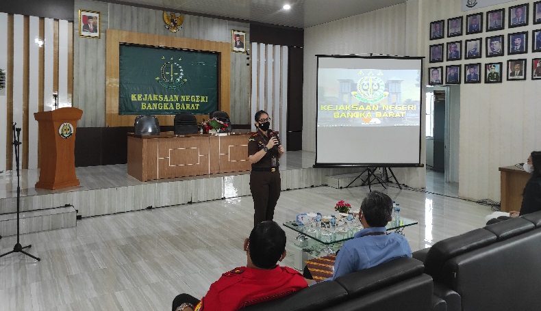 Kajari Bangka Barat Dorong Peran Bujang Dayang dalam Pemulihan Ekonomi Nasional 