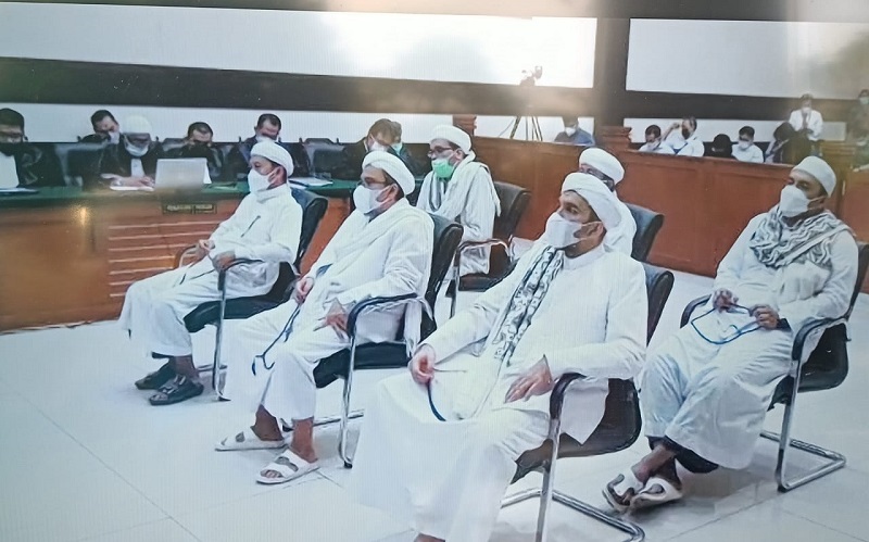 Kuasa Hukum: Habib Rizieq Akan Laksanakan Vonis Denda Rp20 Juta Kasus Kerumunan Megamendung