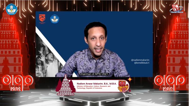 Nadiem Luncurkan Kurikulum Merdeka: Standar Lebih Sederhana dan Materi Sedikit