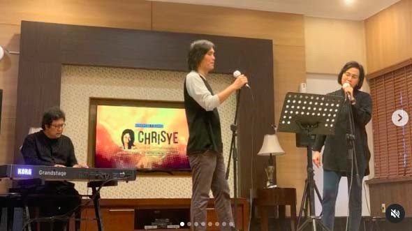 Pertama Kali Tampil Bareng Once dan Erwin Gutawa, Sri Mulyani: Amatir Diiringi Maestro dan Profesional