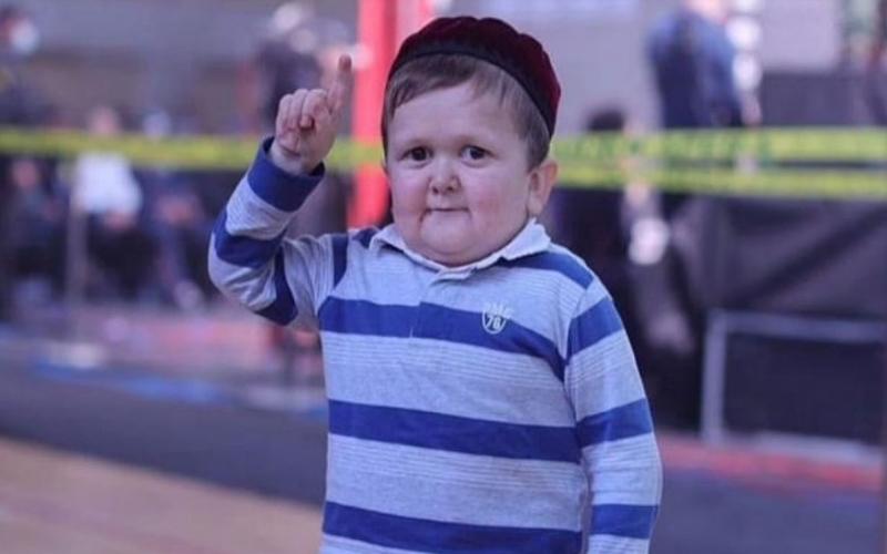 Sosok Hasbulla Magomedov, Mini Khabib Super Imut yang Viral di Medsos