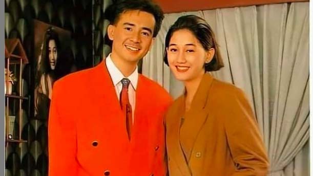 Wajah Rupawan, Richie Ricardo Dikelilingi Banyak Artis Cantik Mulai dari Meriam Belina hingga Nike Ardila 