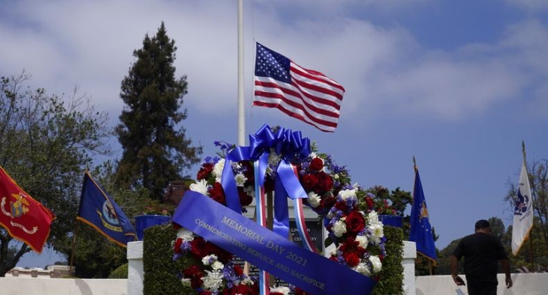 Bendera AS Hilang Misterius dari Taman Makam Pahlawan
