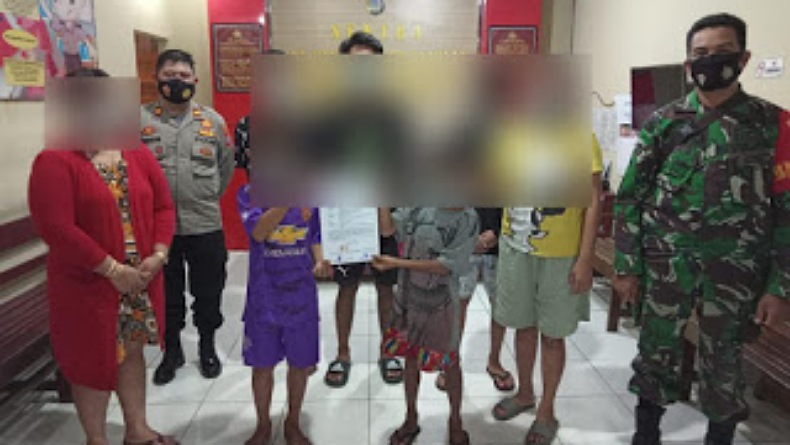 Balap Lari di Jalan Raya, 5 Remaja Warga Tumpaan Minsel Digelandang ke Kantor Polisi 