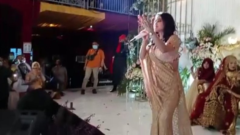 Polres Kudus Panggil Artis Dewi Persik terkait Penampilannya di Acara Hajatan  