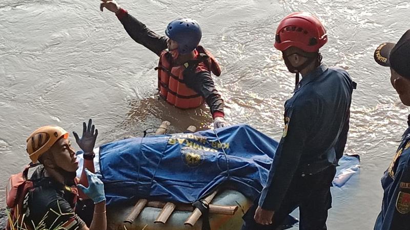  Remaja yang Hanyut di Sungai Lungge Temanggung Ditemukan Tewas