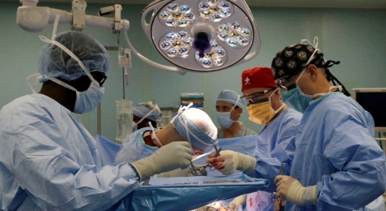 Apes, Perempuan Ini Dicerai Suami karena Wajahnya Semakin Jelek Setelah Operasi Plastik