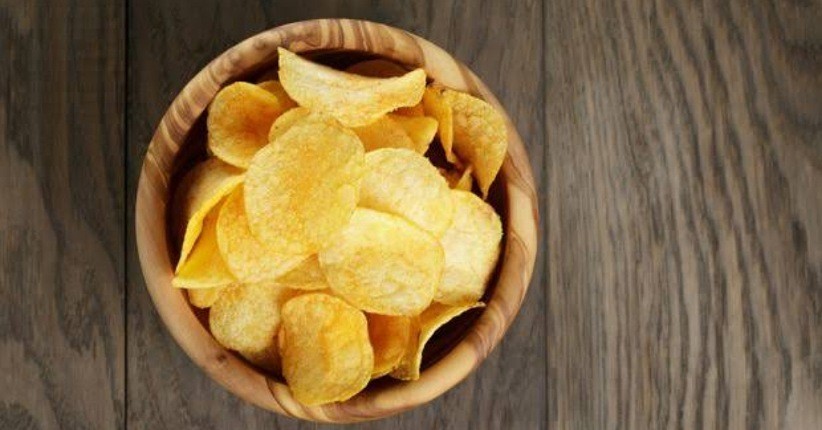 Tren Nyemil Selama Pandemi Meningkatkan, Keripik Kentang Paling Populer Dicari